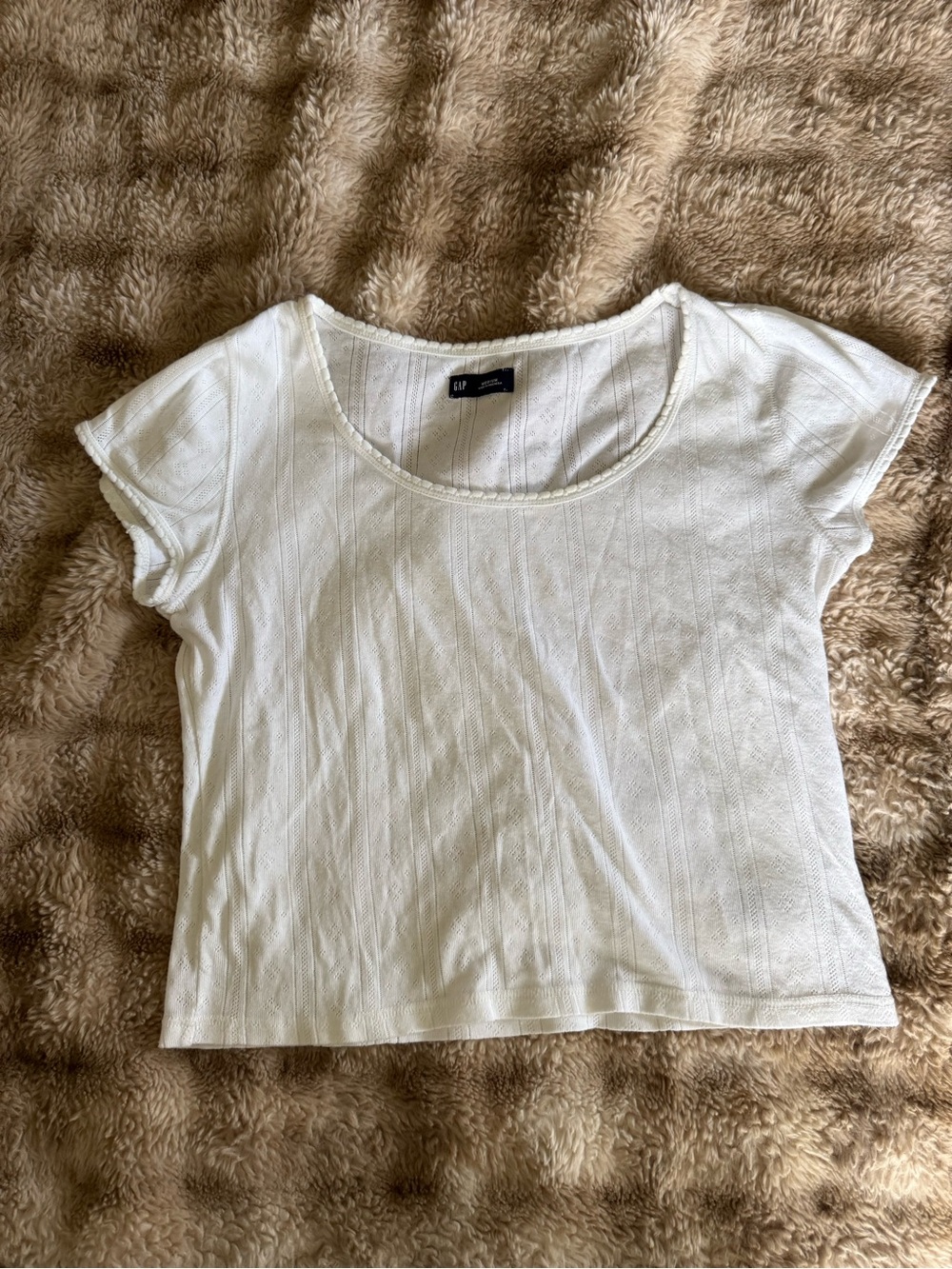 GAP White Short Sleeve Scoop Neck Tee - Picture 2 of 5